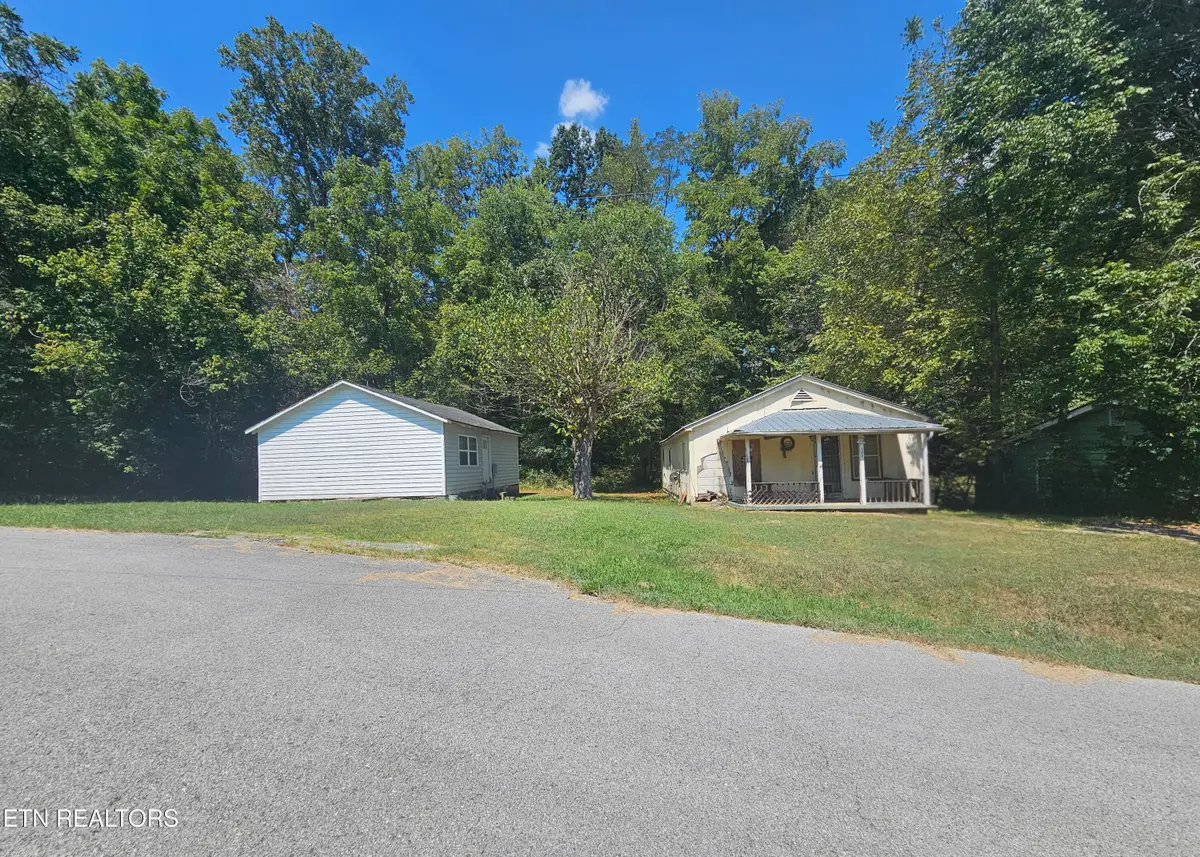 309 King Drive, Harriman, TN 37748 - #1