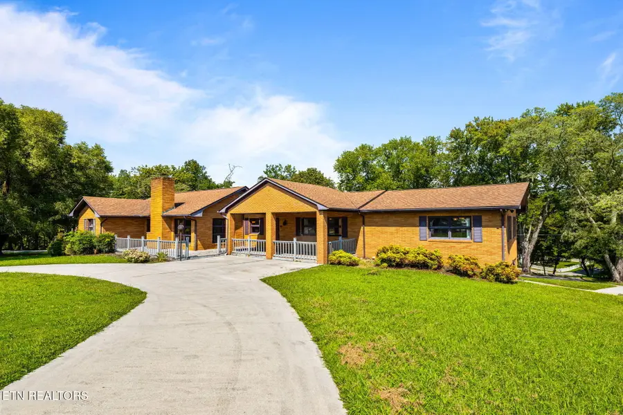 505 Claiborne Rd, Lafollette, TN 37766 - #3