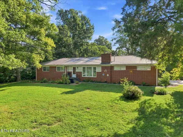 109 Dartmouth Circle, Oak Ridge, TN 37830