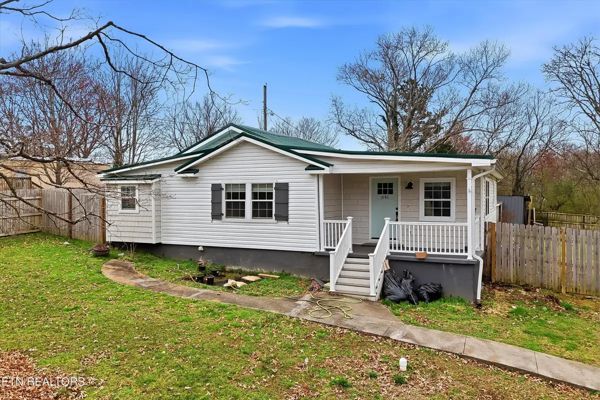 1080 6th St, Cleveland, TN 37311 - #1
