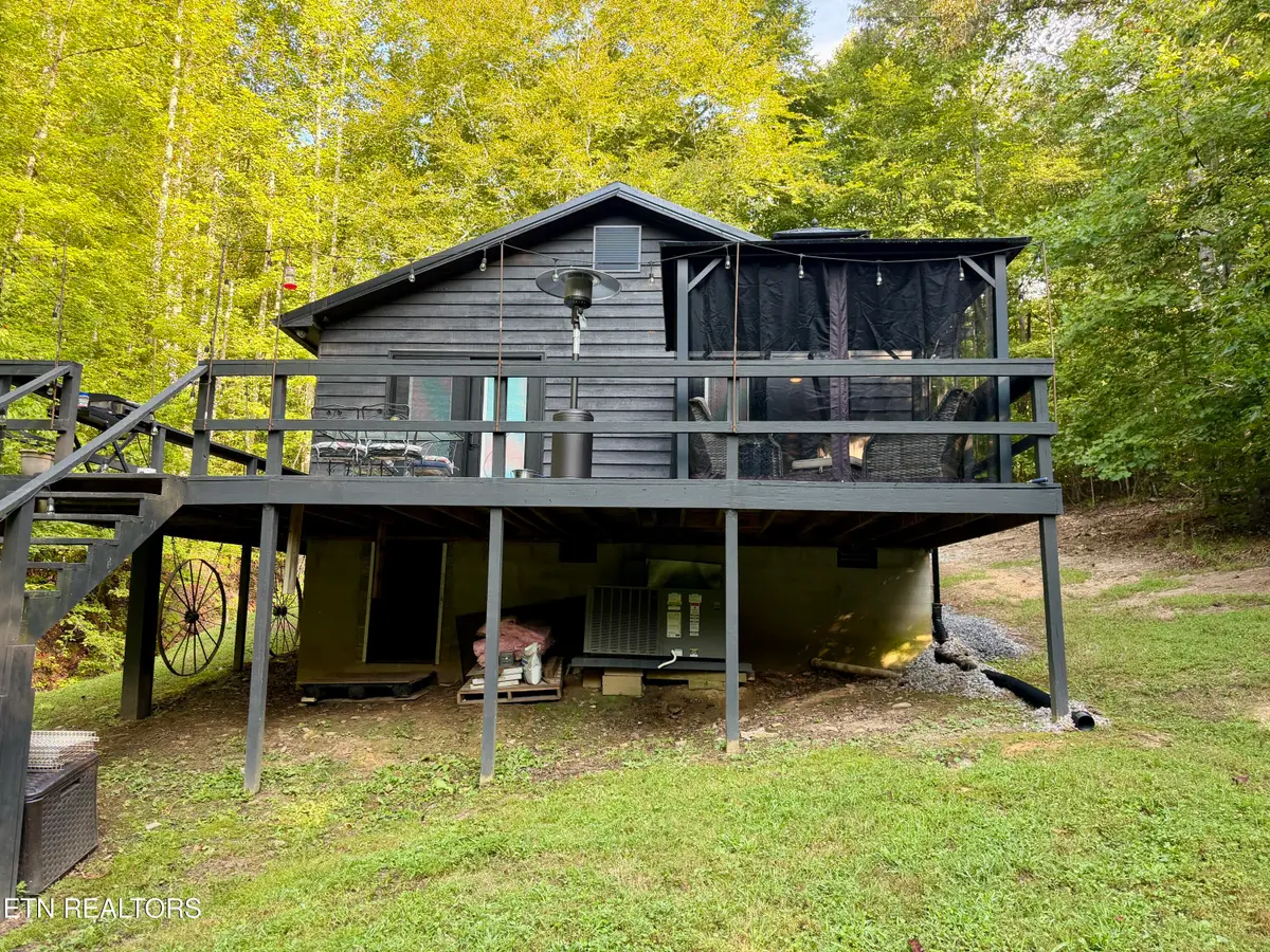 204 Black Fox Rd, Washburn, TN 37888 - #1