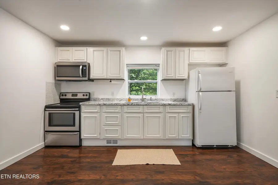 1760 Mcclung Ave, Knoxville, TN 37920 - #3