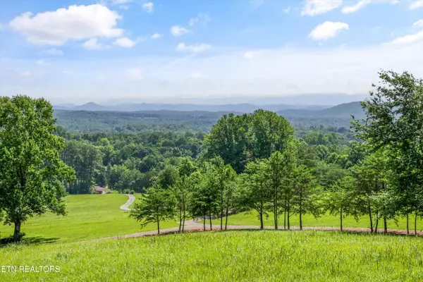 2395 Mecca Pike, Englewood, TN 37329