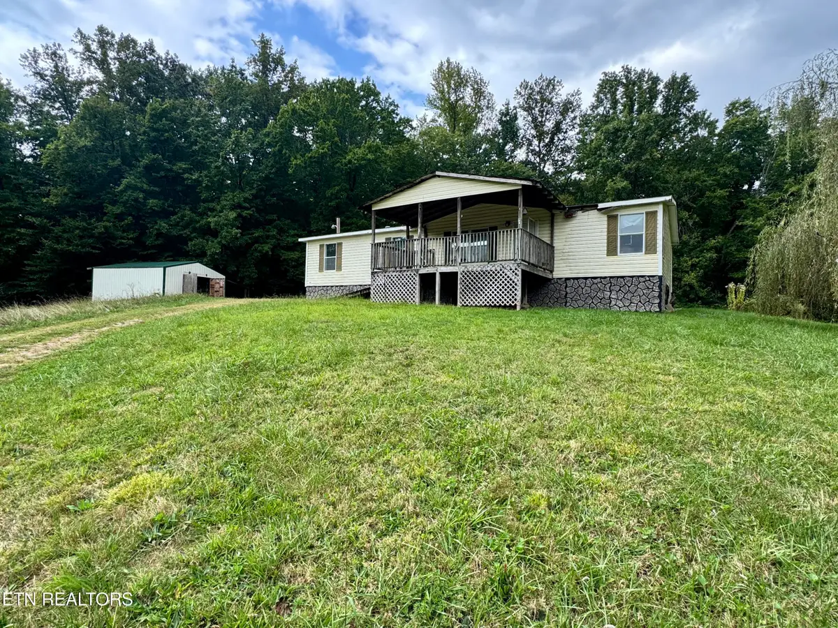 265 Sandy Gap Rd, Pioneer, TN 37847 - #1
