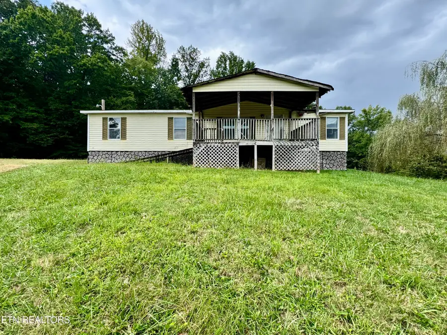 265 Sandy Gap Rd, Pioneer, TN 37847 - #2