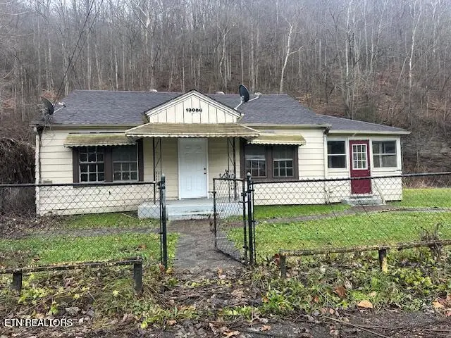 13086 Ky-38, Evarts, KY 40828 - #1