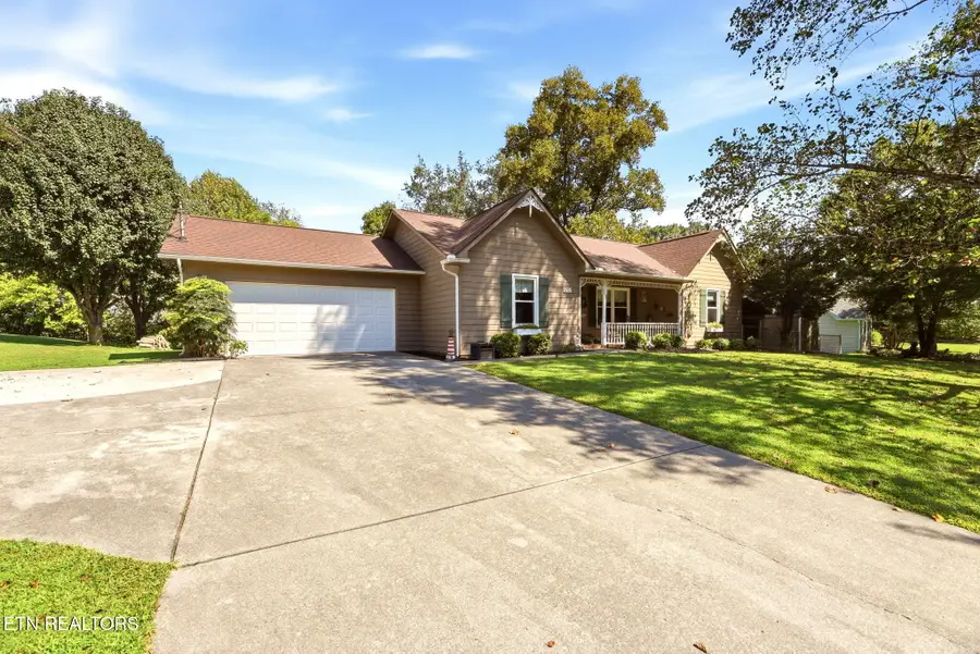 1616 Hidden Hills Drive, Clinton, TN 37716 - #3