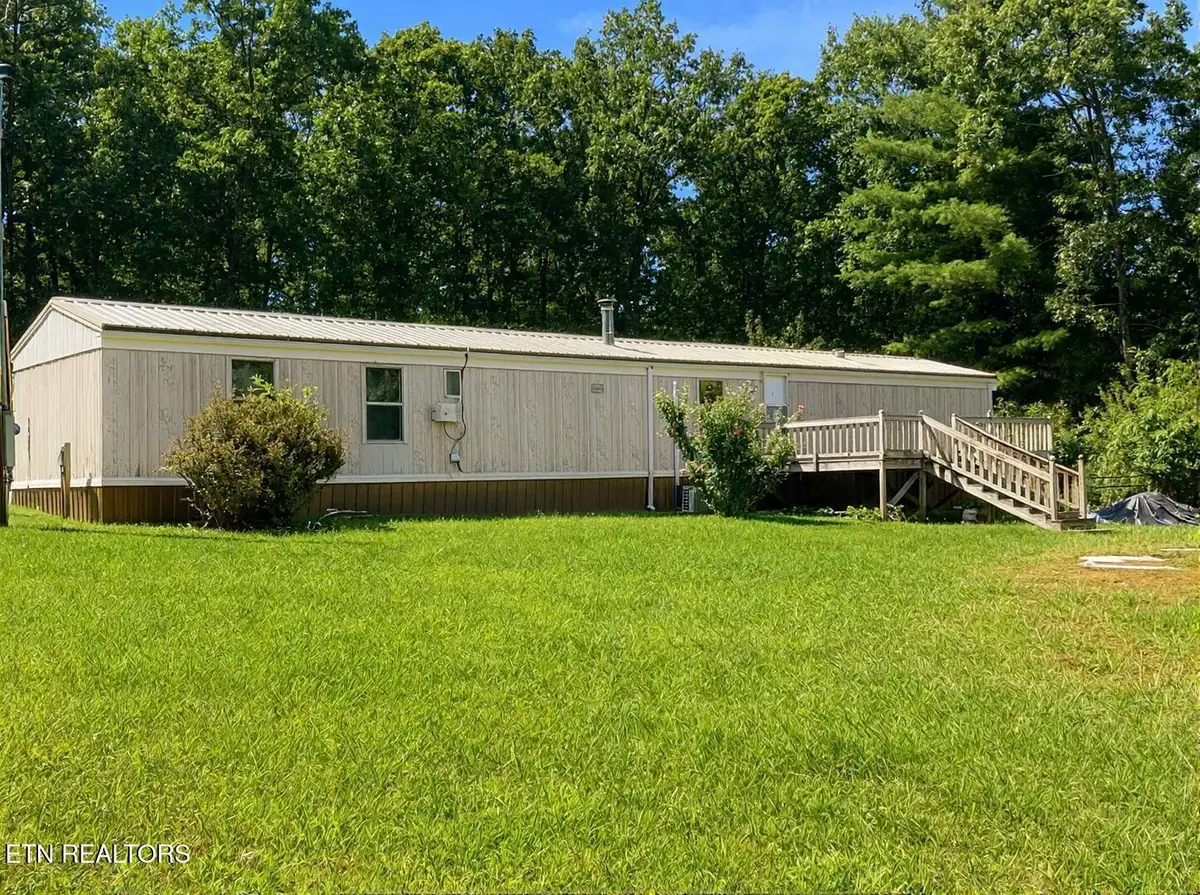243 Rankin Rd, Deer Lodge, TN 37726 - #1