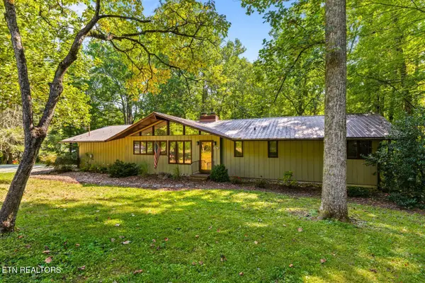 134 Reservoir Rd, Norris, TN 37828