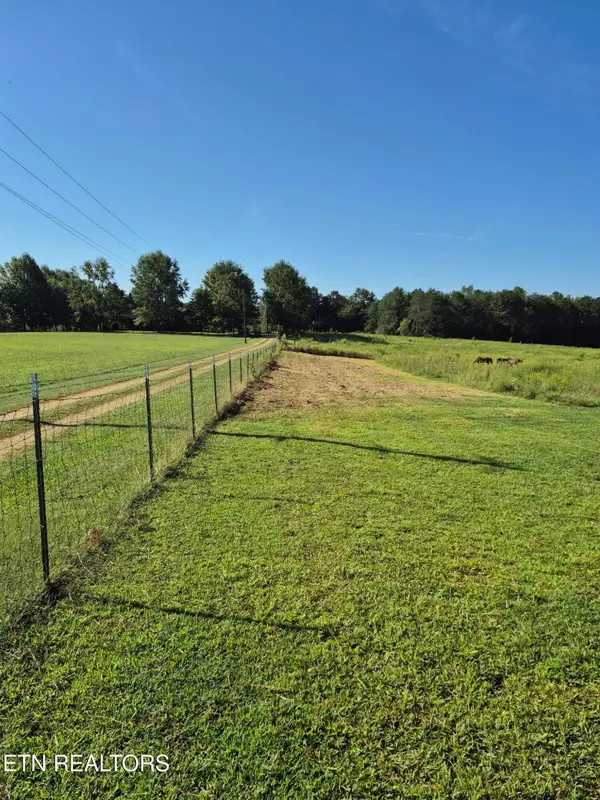 293 County Road 607, Athens, TN 37303