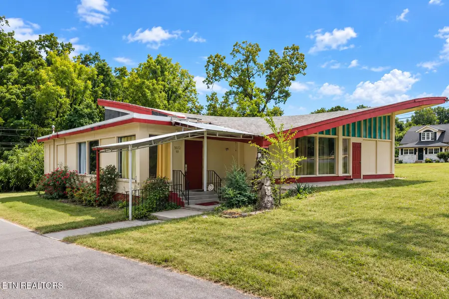 5022 Inskip Rd, Knoxville, TN 37912 - #3