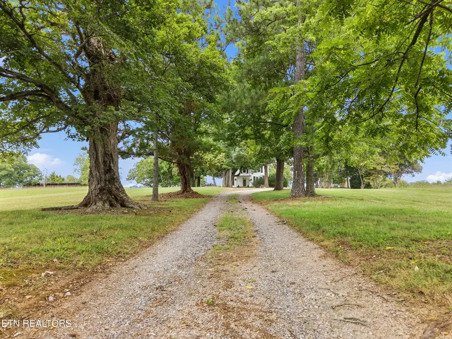 1440 Mccleary Bend Rd, Sevierville, TN 37876 - #2