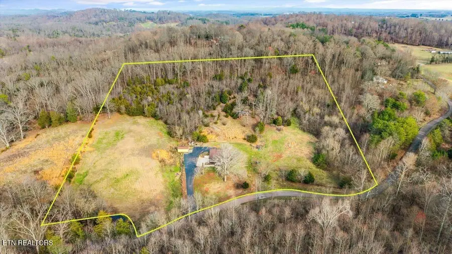 129 Pleasant Hill Rd, Sweetwater, TN 37874 - #3