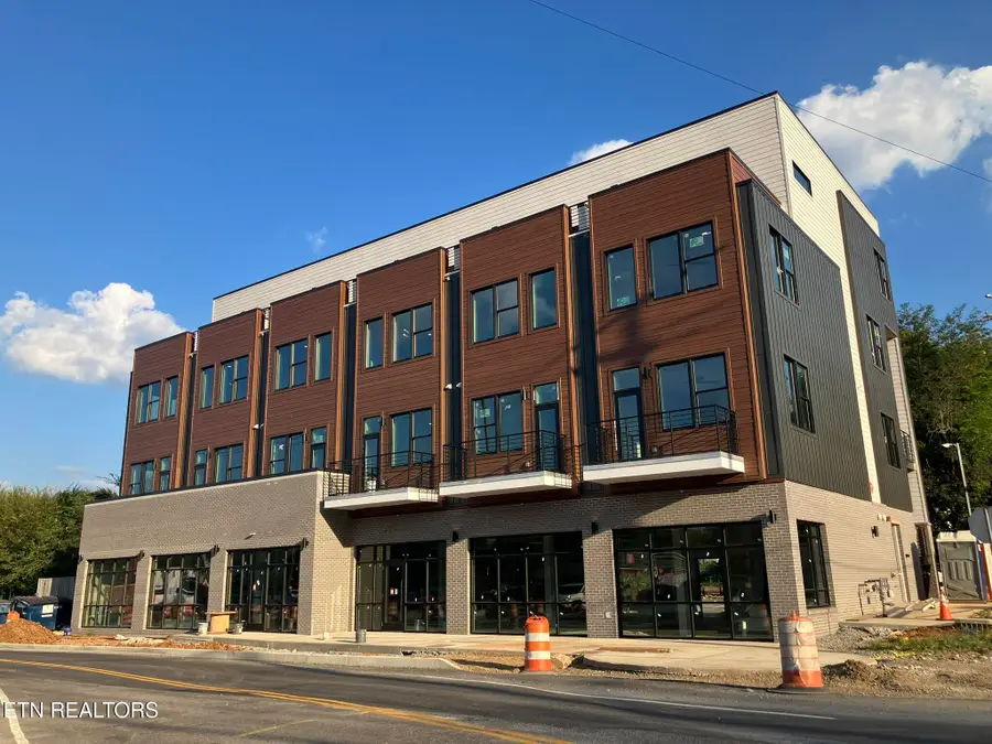 1108 Sevier Ave #301, Knoxville, TN 37920 - #2