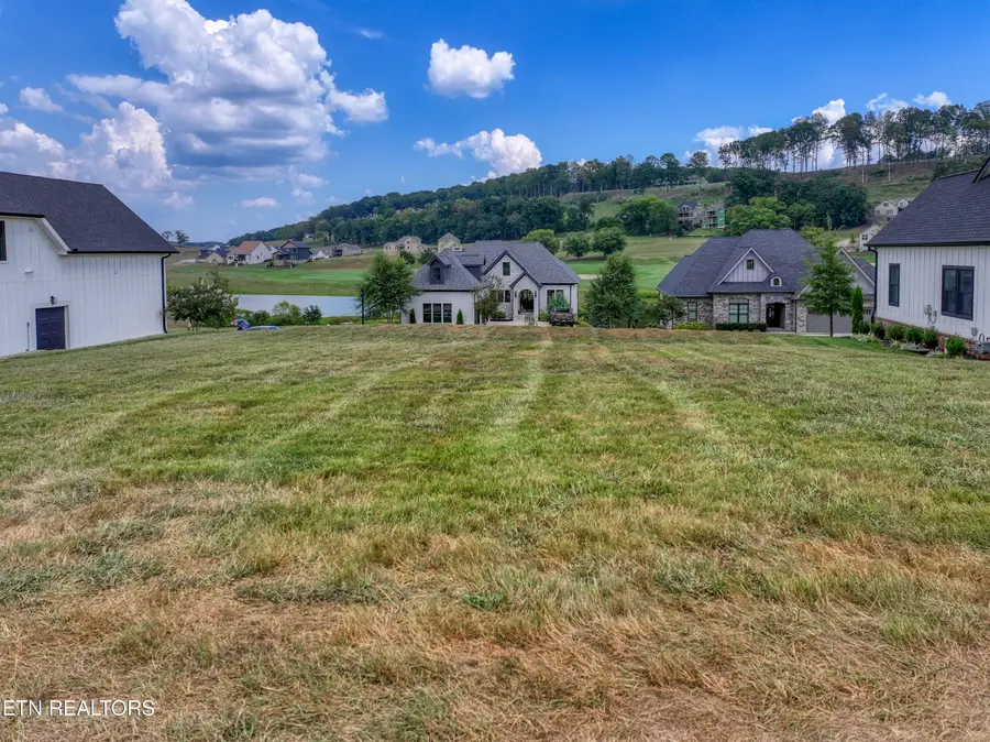 397 Old Barn Lane, Loudon, TN 37774 - #2