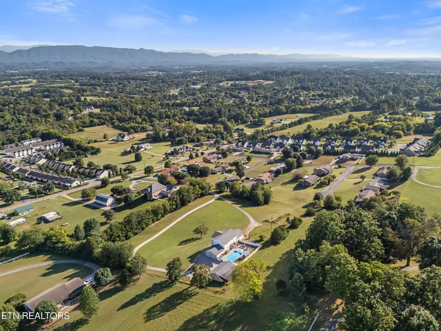 212 Simmons Rd, Seymour, TN 37865 - #3