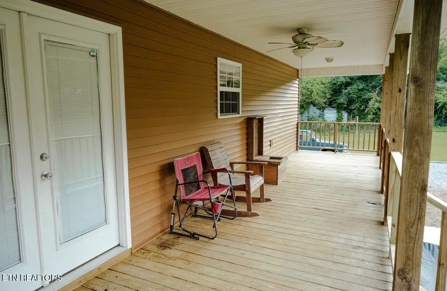 935 Pine Tree Rd, Jamestown, TN 38556 - #3