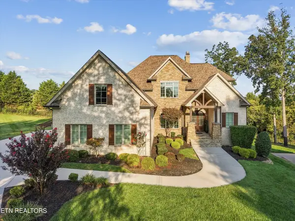 404 Stone Villa Lane, Knoxville, TN 37934