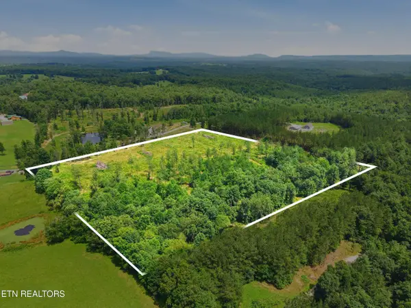 Valerie Drive, Deer Lodge, TN 37726