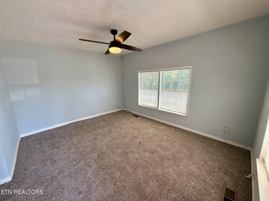 120 Pickering St, Knoxville, TN 37914 - #3