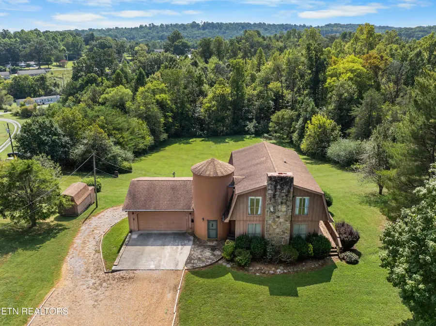 3911 Miser Station Rd, Louisville, TN 37777 - #3