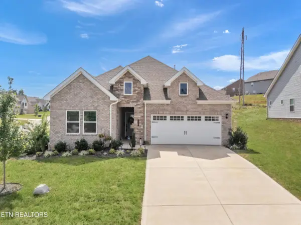 510 Sugar Maple Tr, Lenoir City, TN 37771