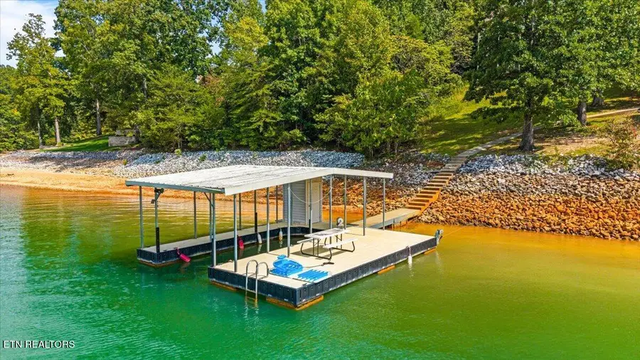 480 White Tail Lane, Lafollette, TN 37766 - #3