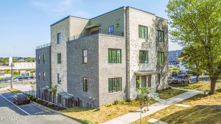 1911 Forest Ave #1, Knoxville, TN 37916 - #2