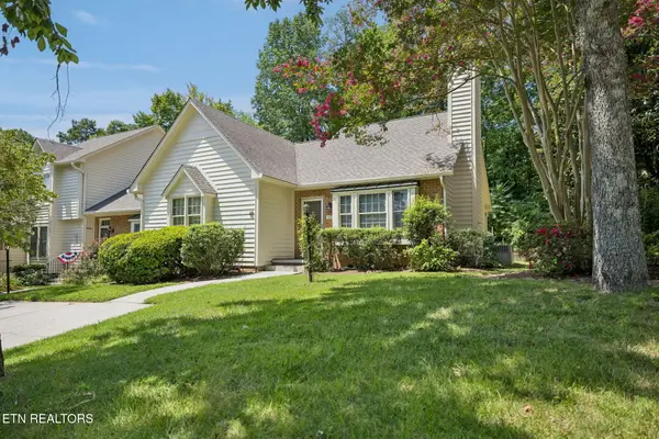 1125 Greywood Drive, Knoxville, TN 37923