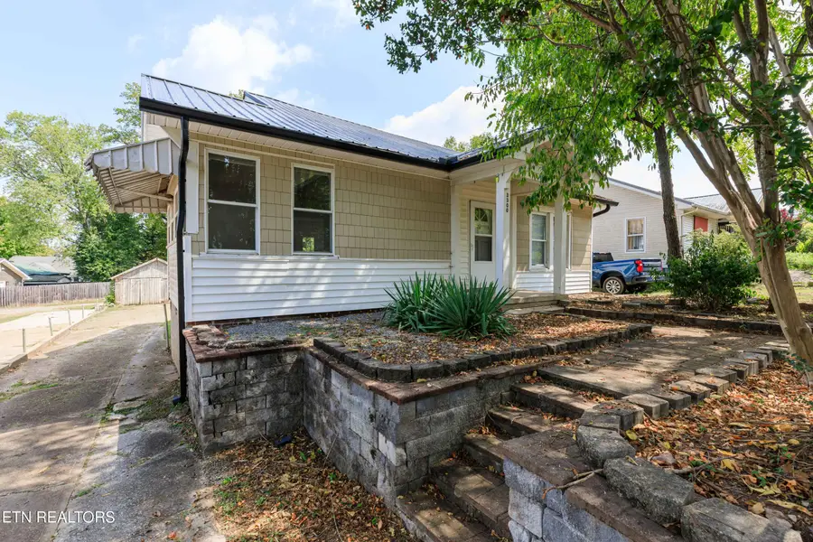 3300 Sevier Ave, Knoxville, TN 37920 - #2