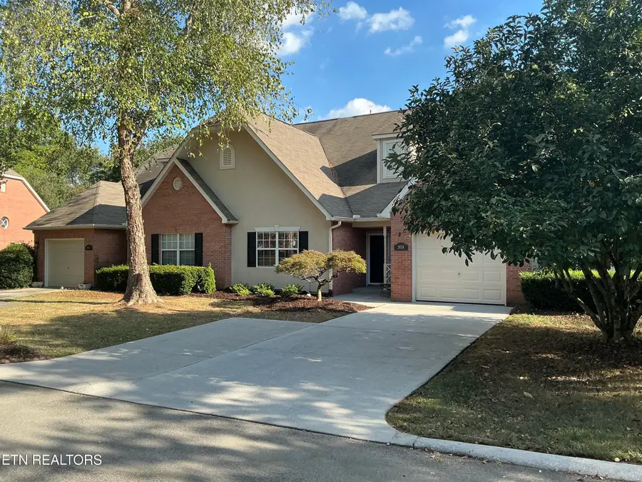 2828 Knob Creek Lane, Knoxville, TN 37912 - #2