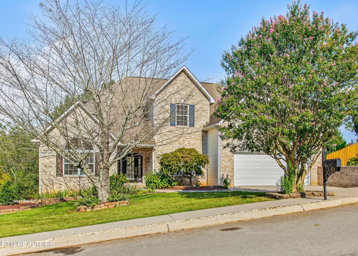 13182 Clear Ridge Rd, Knoxville, TN 37922 - #1