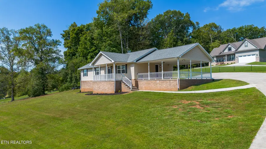251 Woodland Drive, Harriman, TN 37748 - #2