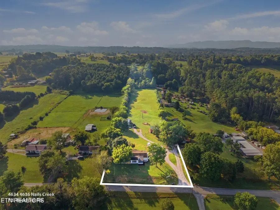 4634 Nails Creek Rd, Rockford, TN 37853 - #2