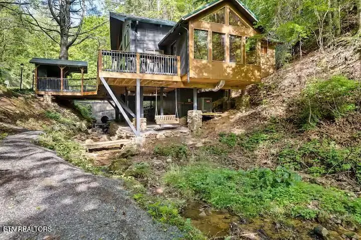 2645 Black Walnut Flats Rd, Sevierville, TN 37862 - #2