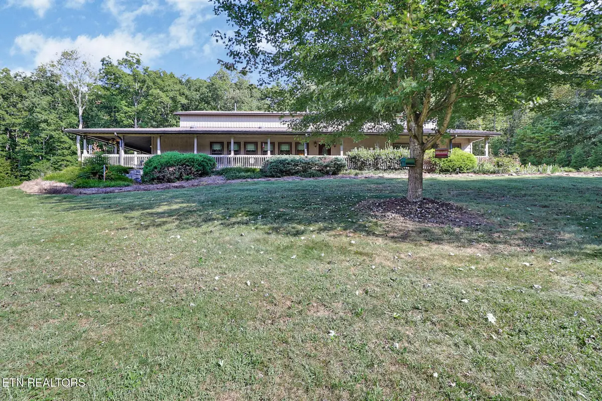 1546 Earl Jones Rd, Crossville, TN 38555 - #1