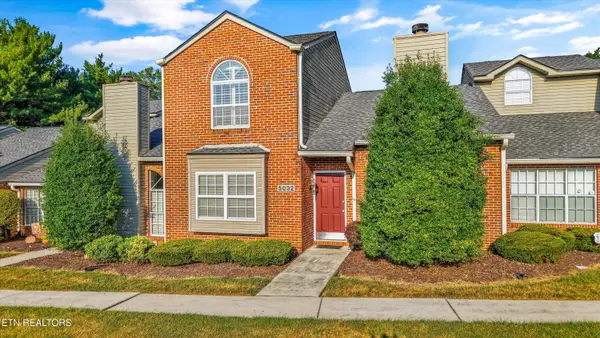 5032 Griffins Gate Lane, Knoxville, TN 37912