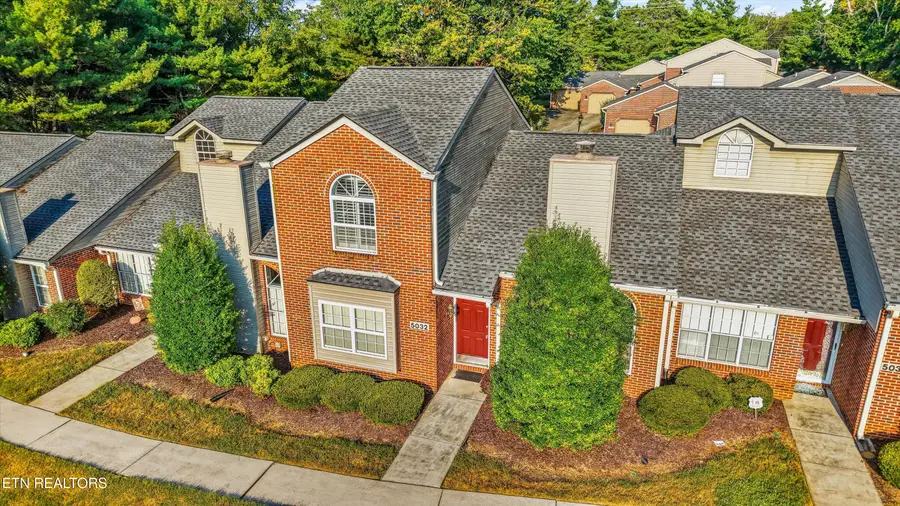 5032 Griffins Gate Lane, Knoxville, TN 37912 - #2