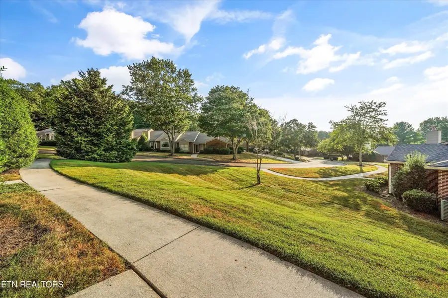 5032 Griffins Gate Lane, Knoxville, TN 37912 - #3
