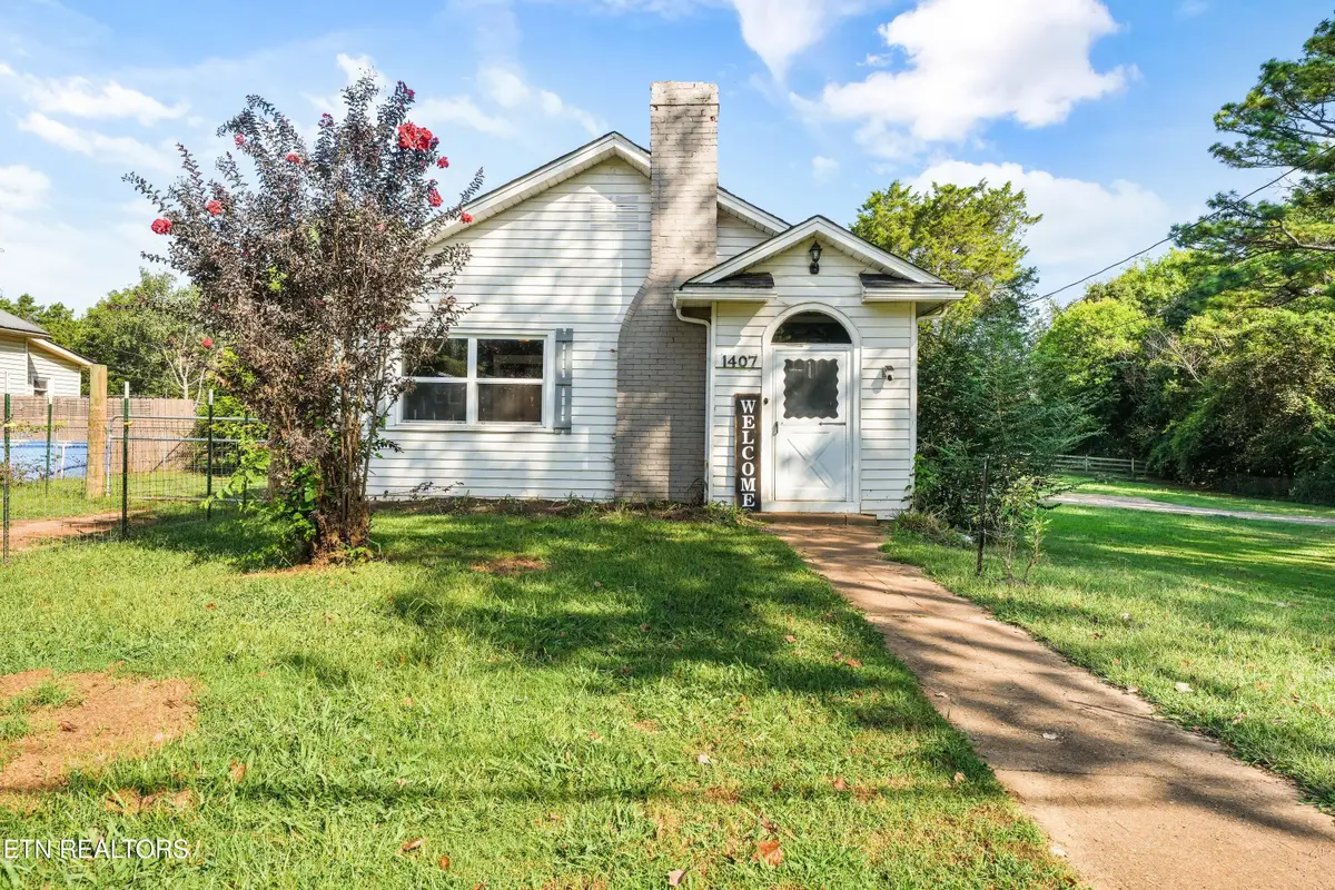 1407 Sweetwater Vonore Rd, Sweetwater, TN 37874 - #1