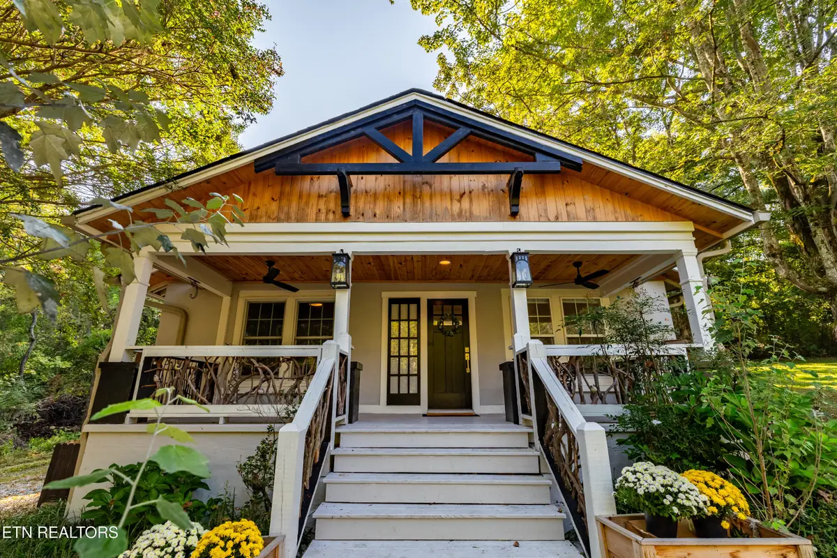 2504 White Wing Rd, Lenoir City, TN 37771 - #1