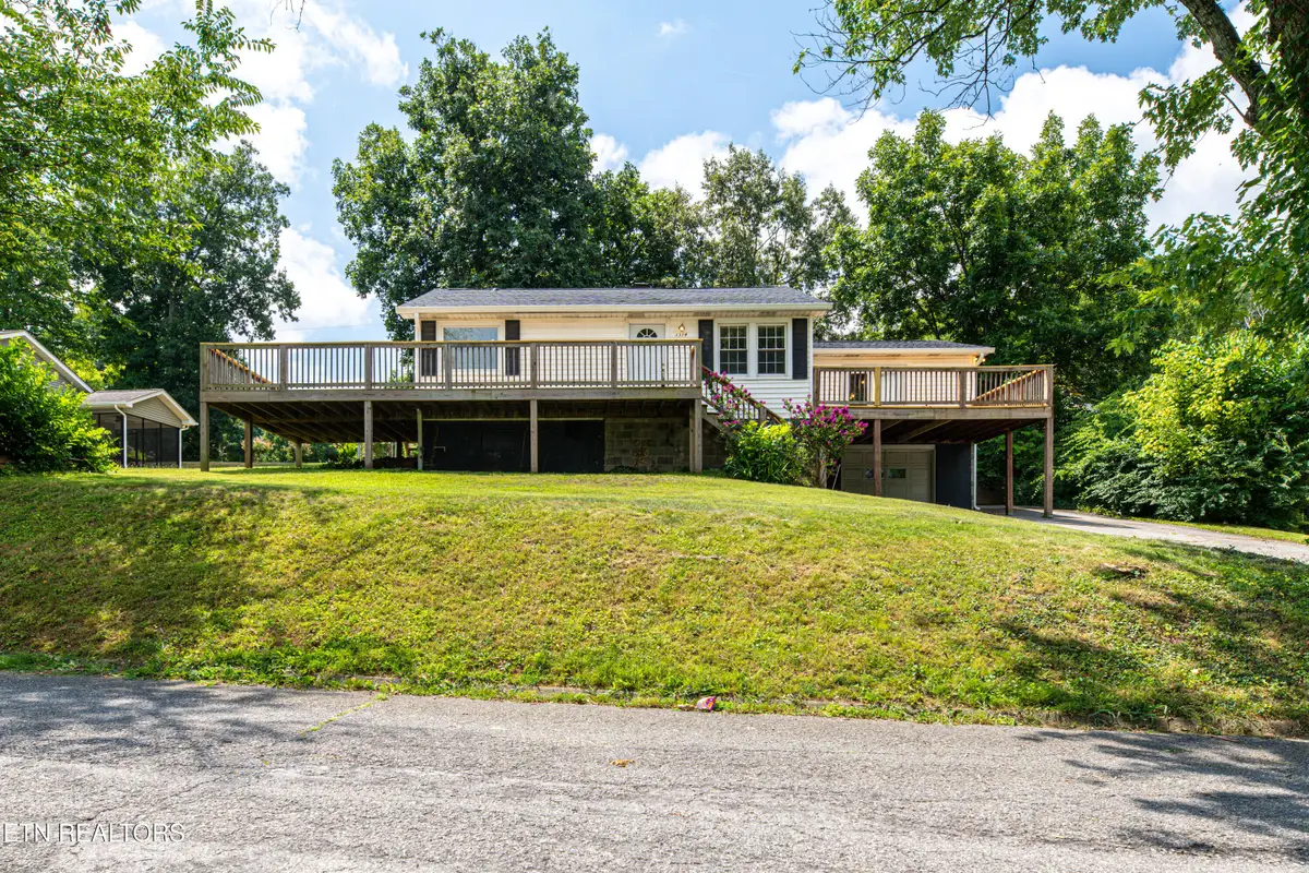 1314 Goldleaf St, Maryville, TN 37801 - #1