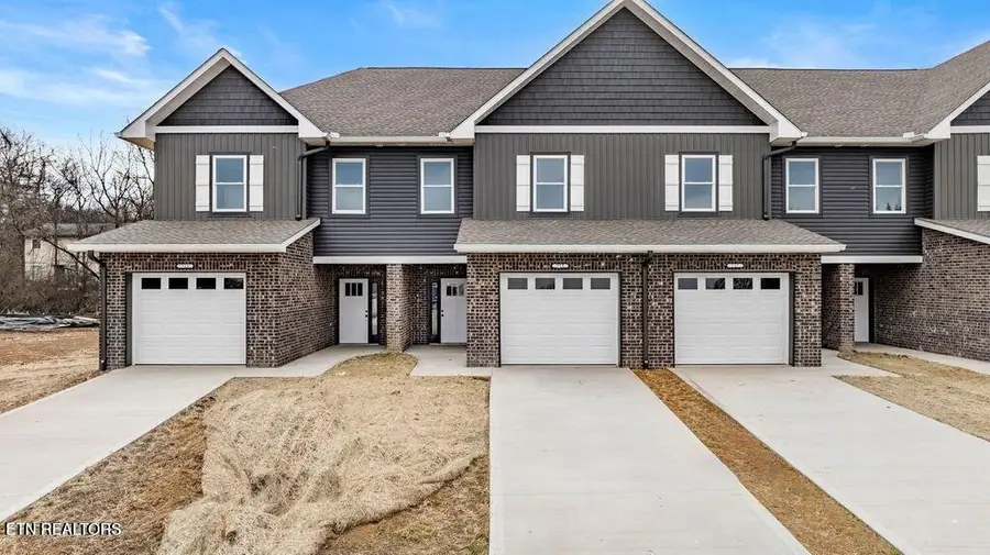 715 Haig St, Maryville, TN 37801 - #2