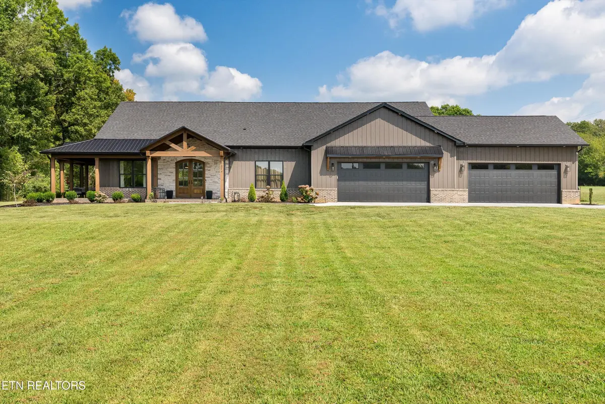 5854 Craigs Chapel Rd, Greenback, TN 37742 - #1