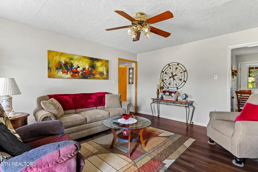 2811 Norcross Rd, Maryville, TN 37803 - #3