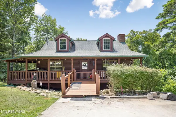 369 Oak Lake Drive, Sevierville, TN 37876