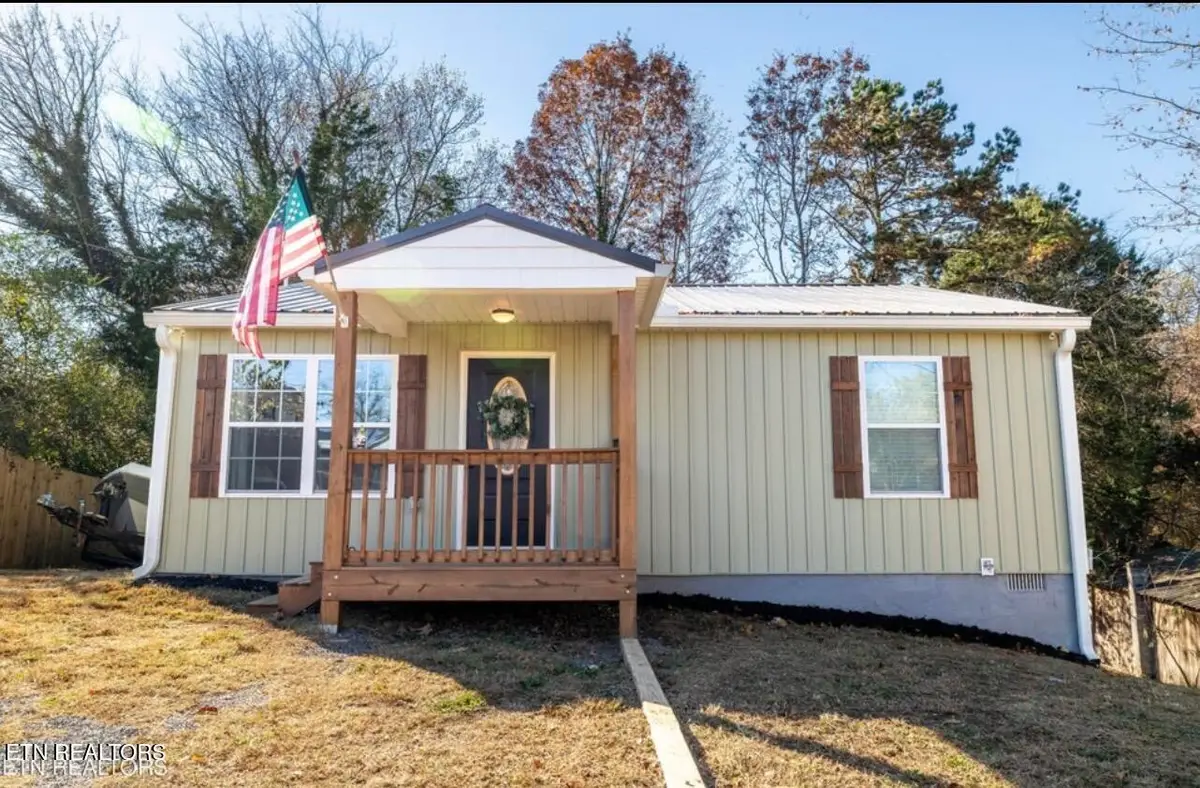 410 Blair St, Loudon, TN 37774 - #1
