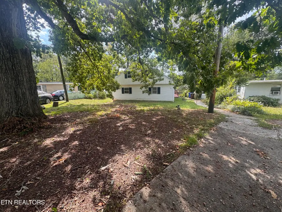 109 Niagara Lane, Oak Ridge, TN 37830 - #2