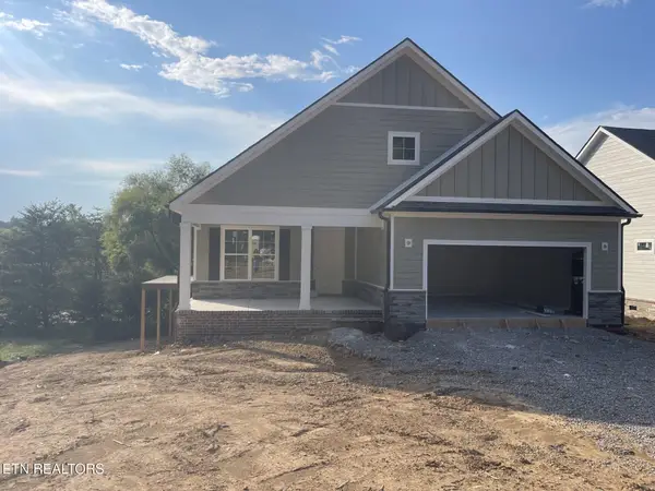 164 Cherry Blossom Court, Lenoir City, TN 37772