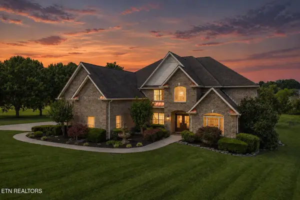 1013 Creekbrook Lane, Seymour, TN 37865